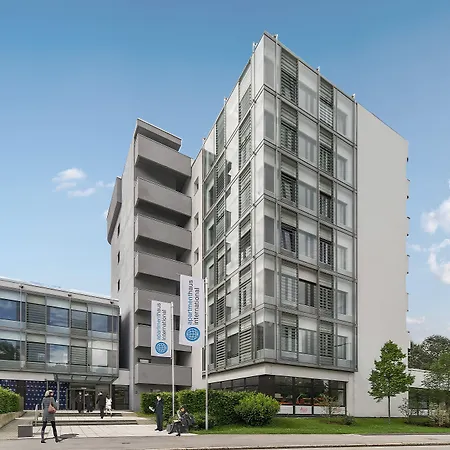 Apartmenthaus International Ξενοδοχείο με διαμερίσματα 4*