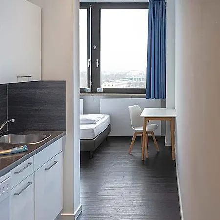 Apartmenthaus International 公寓式酒店 4*