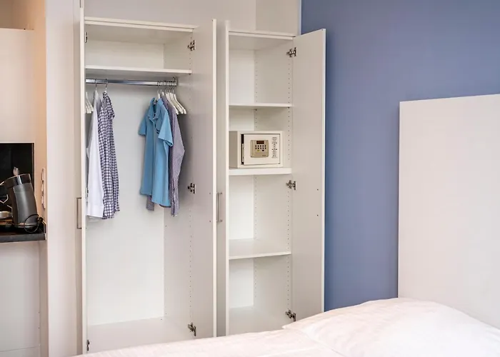 Apartmenthaus International Apartahotel 4*