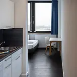 Apartmenthaus International מלון דירות 4*
