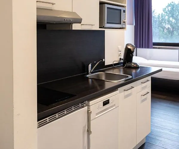 Apartmenthaus International Aparthotel 4*