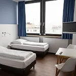 Aparthotel Apartmenthaus International 4*